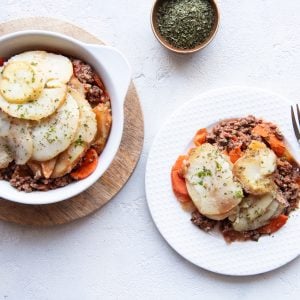 #2 Pâté Chalet (boeuf haché en sauce tomate, légumes racines et pommes de terre) (L,Ya,W) (barquette four)