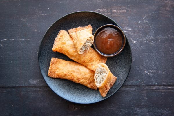 13. Egg rolls au porc et sauce aux prunes (produits Doux Zen), idéal en accompagnement des nouilles chinoises aux côtes levées! 4 unités