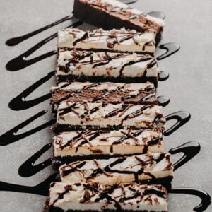 19. Gâteau croustillant aux trois chocolats (Martin Dessert) - 1 unité