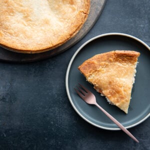 15. Pâté au saumon (produit de Boucherie et Délices de la Rive-Sud) - 9” 2 à 4 portions