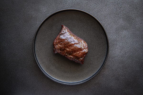 12. *BBQ!* Bavette de bœuf marinée (produit congelé au comptoir, décongelé en livraison) 200g - 1 unité