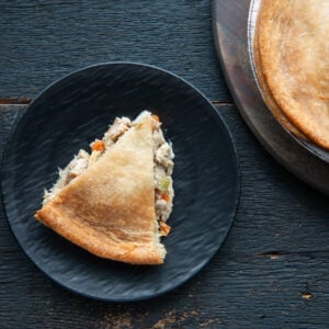 11. Pâté au poulet (produit de Boucherie et Délices de la Rive-Sud) - 9” 2-4 portions