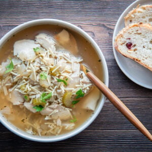 7. Soupe poulet et nouilles réconfortante de maman - 1 litre