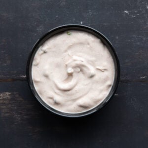 15. Crème sure au paprika et oignons verts, parfait pour agrémenter le chili con carne! - 250ml